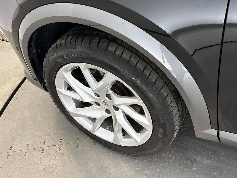 Cupra Formentor SUV 0 - fotka 27 z 29