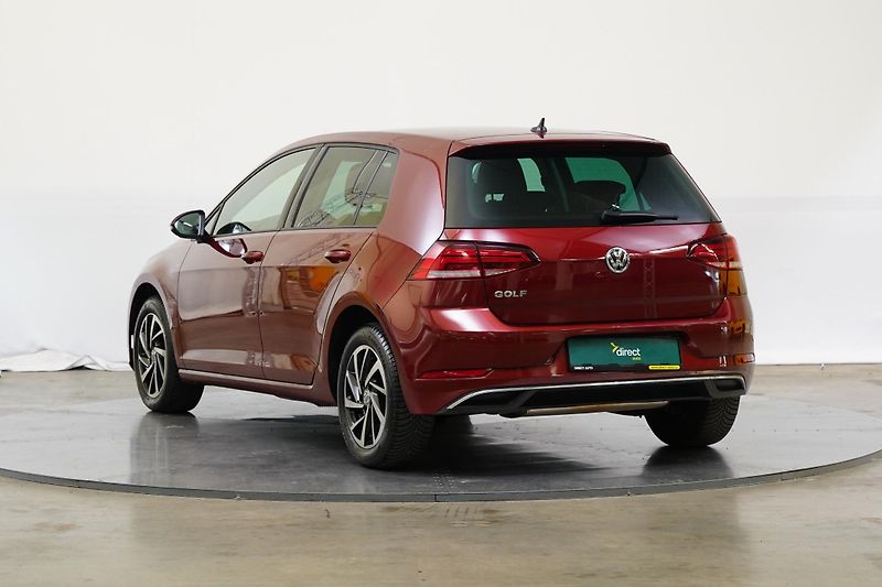 Volkswagen Golf - fotka 4 z 6