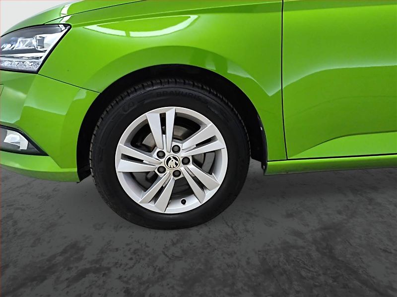 Škoda Fabia (2019) Style 1.0 TSI, Serv.kniha - fotka 14 z 17