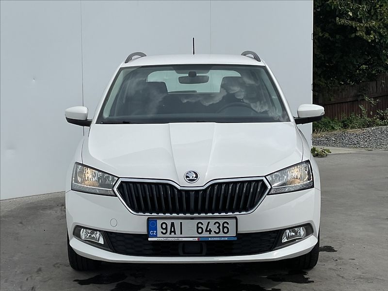 Škoda Fabia 1,0 TSI Combi Ambition Plus - fotka 22 z 23