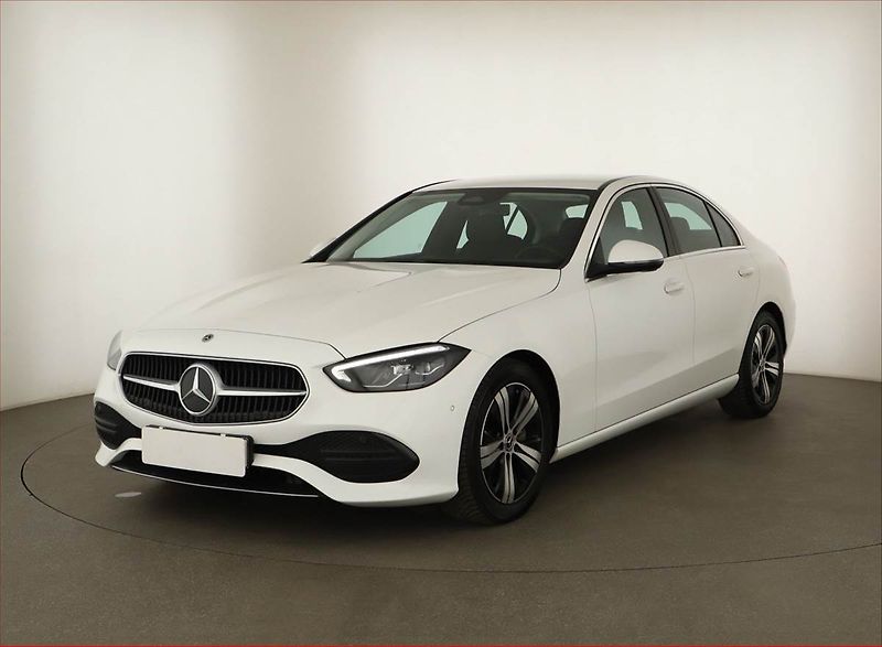 Mercedes-Benz Třídy C (2021) C 200 - fotka 2 z 21