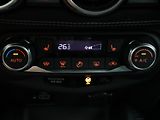 Nissan Juke 1,0 DIG-T Automat CZ Tekna DPH - náhled 26