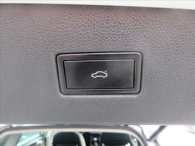 Volkswagen Tiguan 2,0 TDI Led Highline Top Stav - fotka 12 z 18