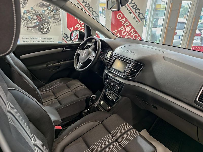 Volkswagen Sharan 2.0 TDi 125kW, 7 MÍST, MATCH - fotka 8 z 24