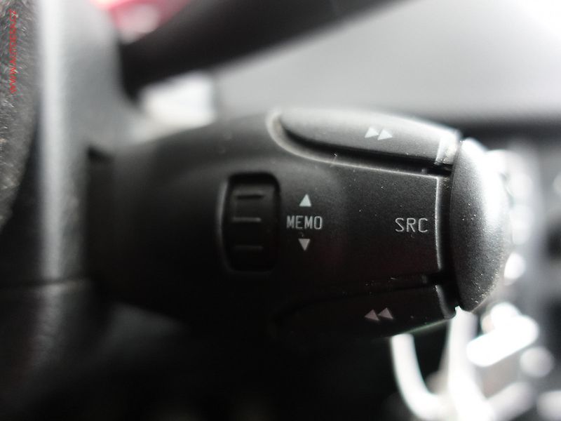 Peugeot 207 (2009) 1.6i, AC - fotka 16 z 21