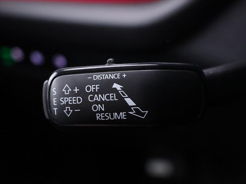 Škoda Octavia 2,0 TDI 110kW Style DSG DPH CZ - fotka 23 z 40