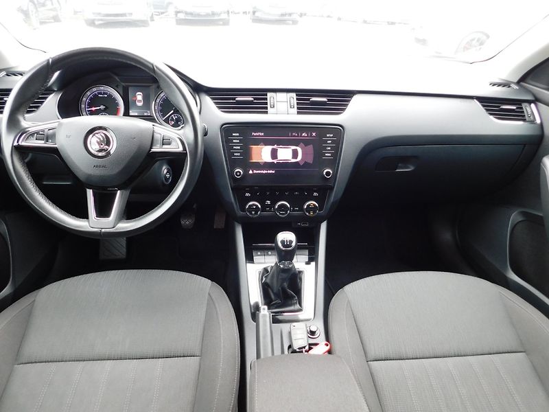 Škoda Octavia (2019) III 1.6 TDi ČR - fotka 7 z 36