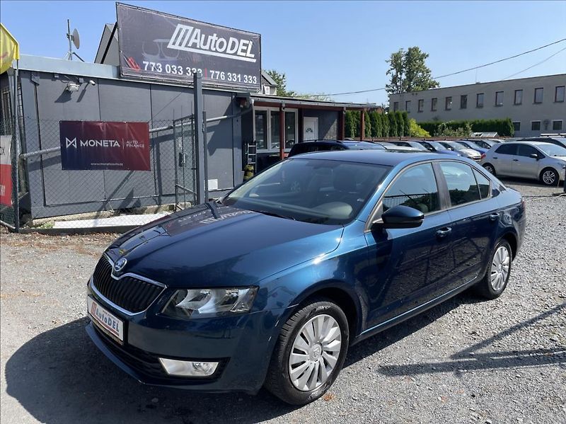 Škoda Octavia 1,2 TSi 77kW  Senzory,Tempomat - fotka 2 z 49