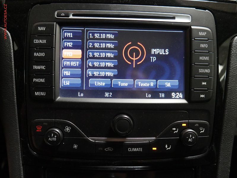 Ford S-MAX (2013) 2.2 TDCi, Titanium S, AT - fotka 18 z 24