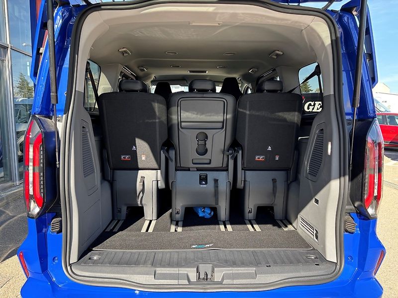 Ford Tourneo Custom (2026) MS-RT L1, Tourneo, 2.5 Duratec - fotka 31 z 39