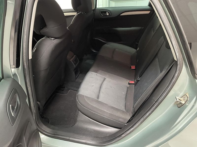 Citroën C4 1.6 VTi ČR 1.MAJITEL - fotka 17 z 23