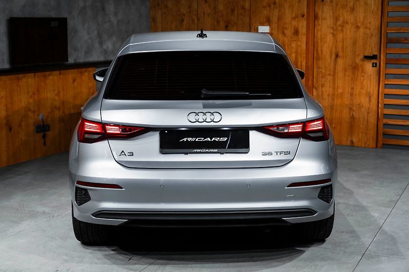 Audi A3 - fotka 16 z 17