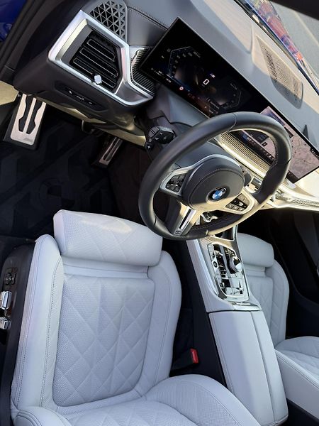 BMW X5 (2025) BMW X5 M60i xDrive - fotka 4 z 21