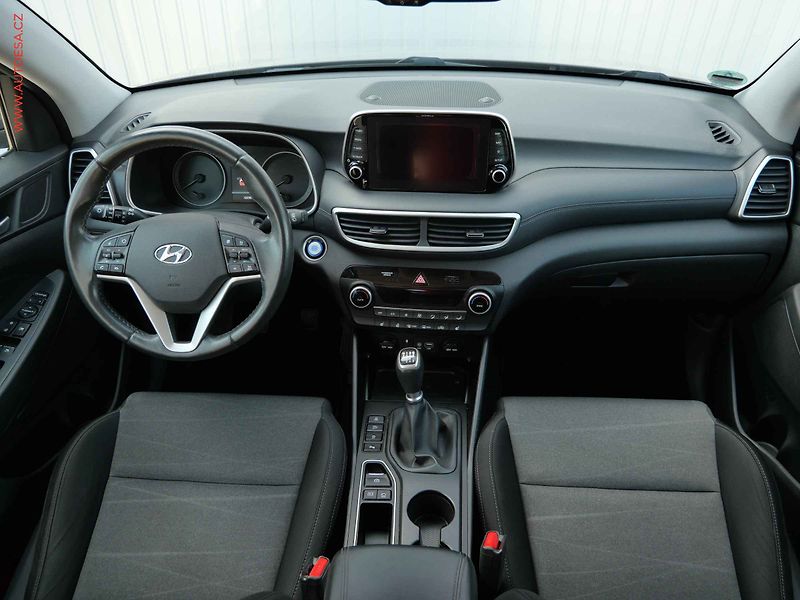 Hyundai Tucson (2019) 1.6 T-GDi, Premium, LED, TZ - fotka 8 z 29