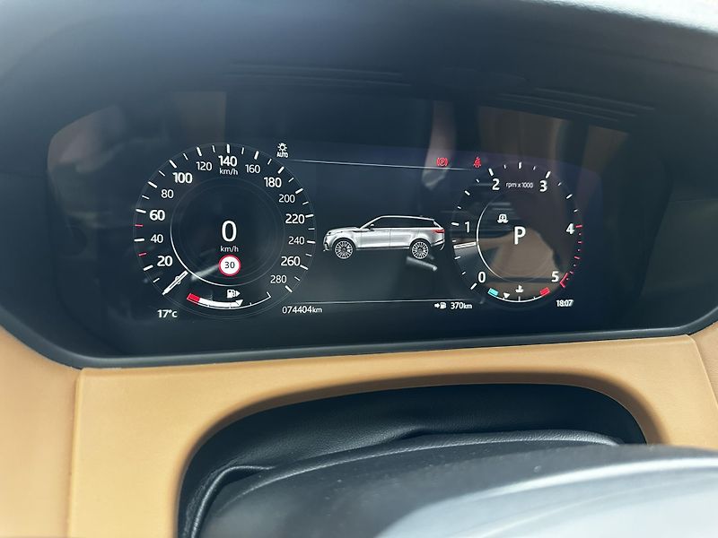 Land Rover Range Rover Velar (2022) D300 R-Dynamic - fotka 20 z 24