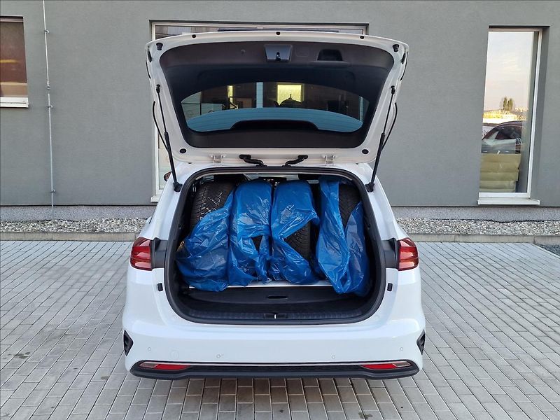 Kia Ceed 1.0 T-GDI 88kW Spin SW,1.Maj. - fotka 37 z 50