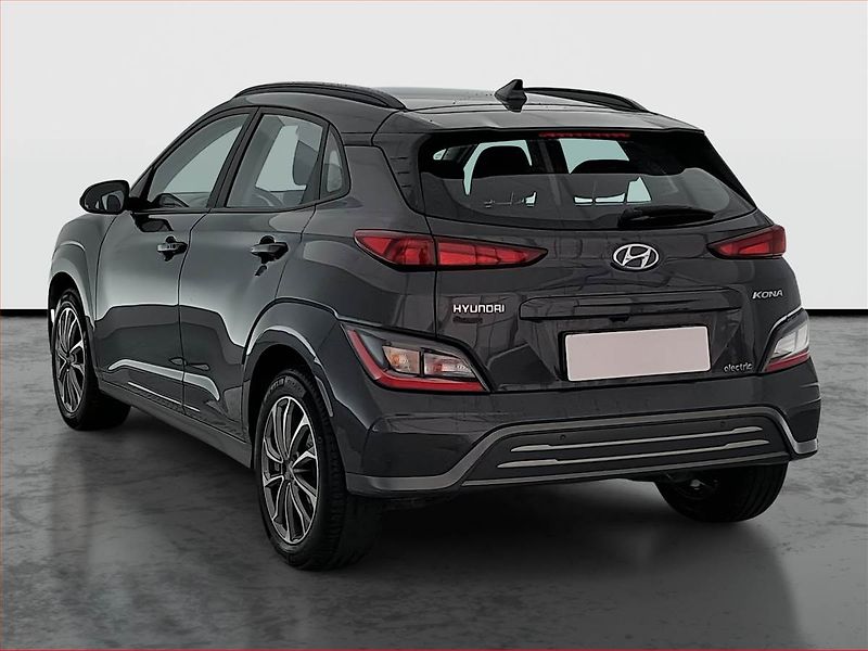 Hyundai Kona (2022) Electric 39 kWh, SoH 100% - fotka 4 z 18