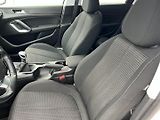 Peugeot 308 (2019) SW 1.2PT 96kW! ČR+1.majitel! - náhled 17