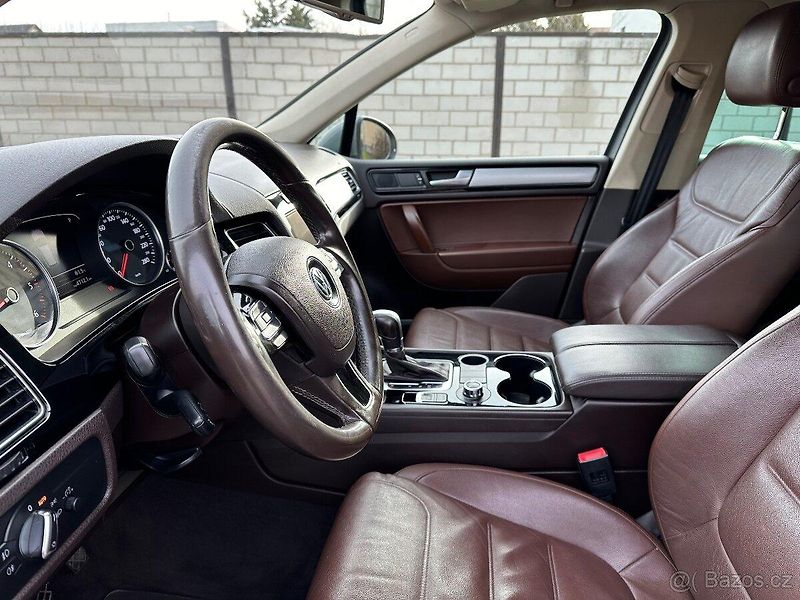 Volkswagen Touareg (2014) - fotka 7 z 10