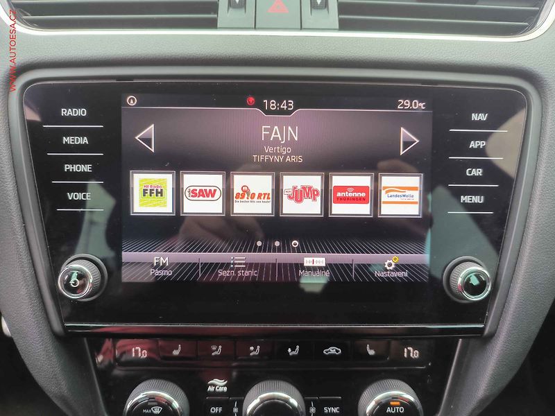 Škoda Octavia (2018) 1.6 TDi, Clever, navi, TZ - fotka 11 z 21