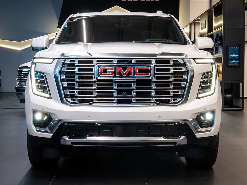 GMC Yukon (2025) 6.2 V8 Denali Reserve Package - fotka 12 z 45
