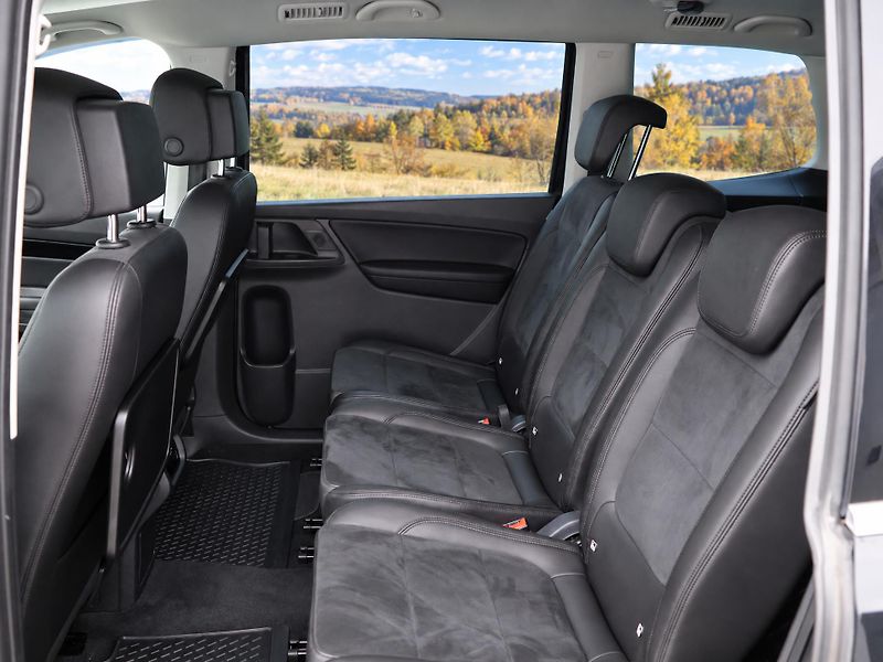Volkswagen Sharan 2,0 TDI 130kW DSG 4Motion CZ - fotka 15 z 41