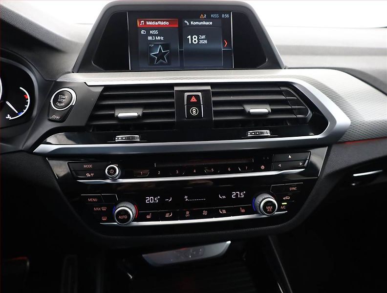 BMW X3 (2019) xDrive20d - fotka 10 z 18