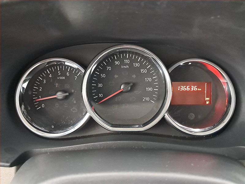 Dacia Lodgy (2015) 1.2 TCe, 7 míst, Serv.kniha - fotka 11 z 16