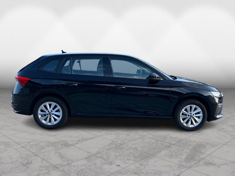 Škoda Scala 1,0TSi 85kW SELECTION - fotka 8 z 29