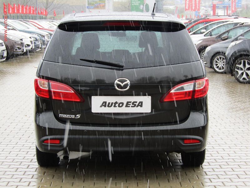 Mazda 5 (2012) 2.0i 7míst, autoAC - fotka 5 z 17