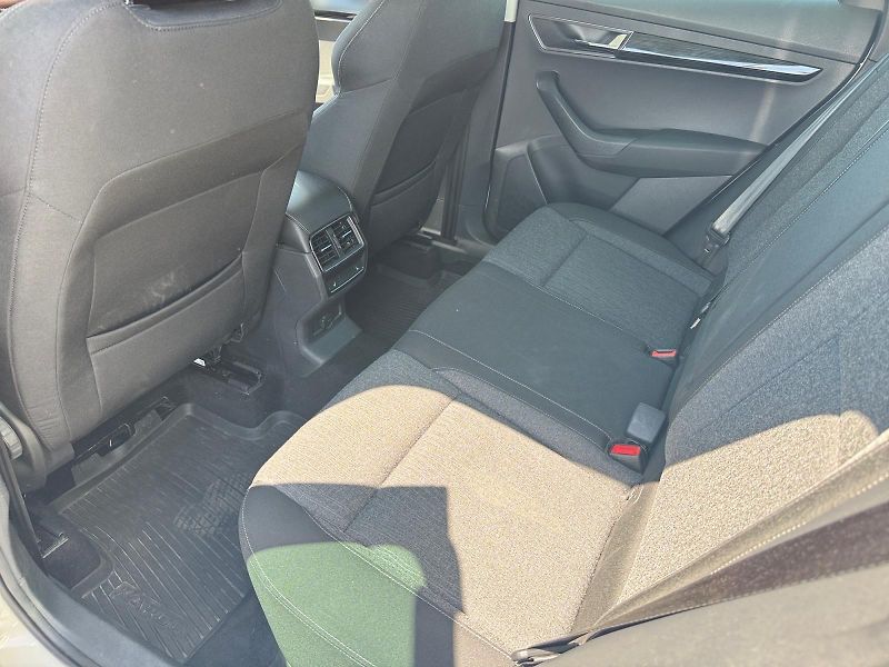 Škoda Karoq (2021) STYLE 1.5TSI 110kW DSG TAŽNÉ - fotka 8 z 11