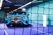Mercedes-Benz letos odstartoval novou éru jako globální partner ženského tenisu (WTA). Své ambice v tomto sportu nyní potvrzuje i v České republice, kde v rámci ostravského turnaje představuje dvě klíčové novinky: novou generaci modelů GLB a GLC.