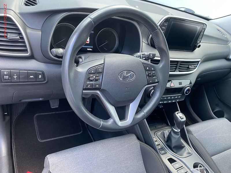 Hyundai Tucson (2019) 1.6 CRDi, Navi, kamera - fotka 13 z 20