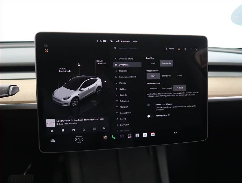 Tesla Model Y (2023) RWD LFP 60kWh, SoH 95% - fotka 20 z 33