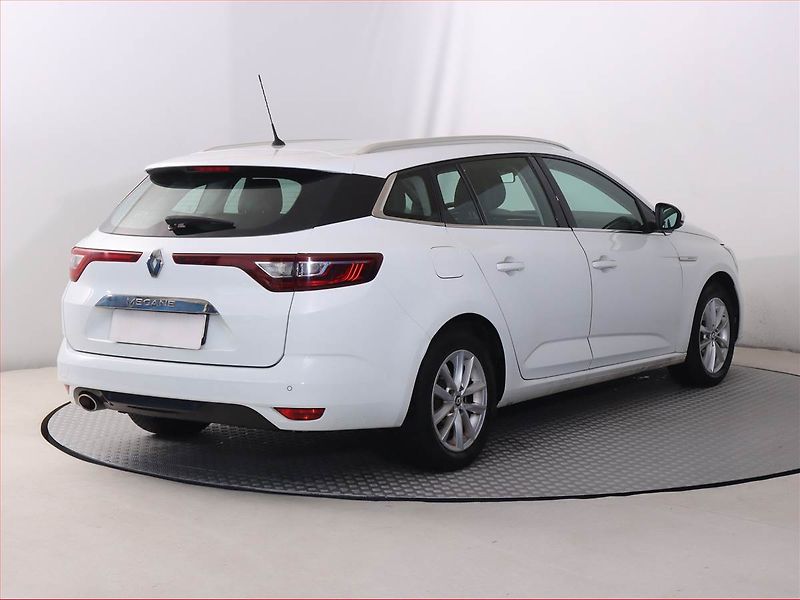 Renault Mégane (2017) 1.5 dCi, Tempomat - fotka 5 z 19