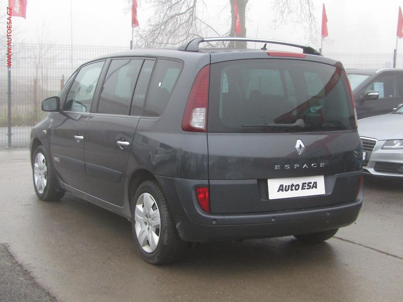 Renault Espace (2013) 2.0 dCi, AC, temp. STK3/28 - fotka 6 z 17
