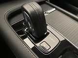 Volvo V90 B4 MOMENTUM AUT CZ - náhled 28