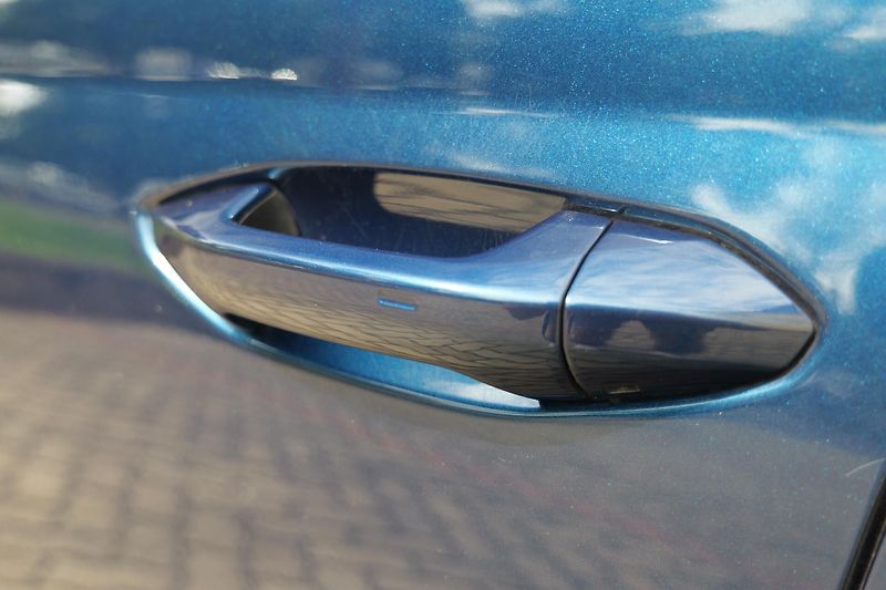 Škoda Octavia 1.5TSI Kam Ad.Temp. KESSY Taž - fotka 13 z 43