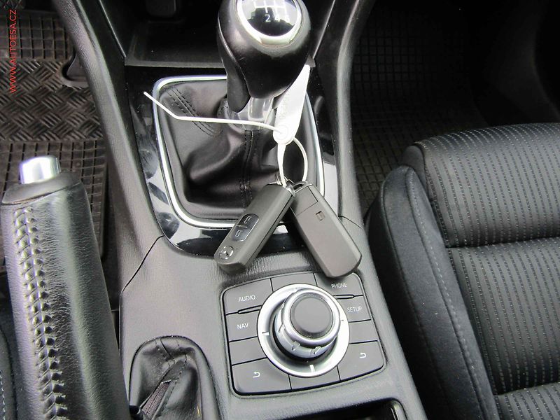 Mazda 6 (2013) 2.0 i - fotka 15 z 15