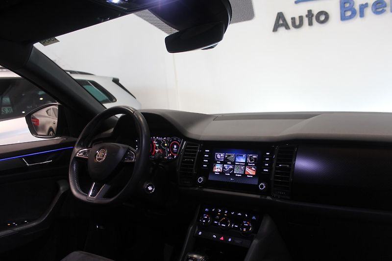 Škoda Kodiaq (2020) 2.0TDI DSG SportLine Display - fotka 24 z 35