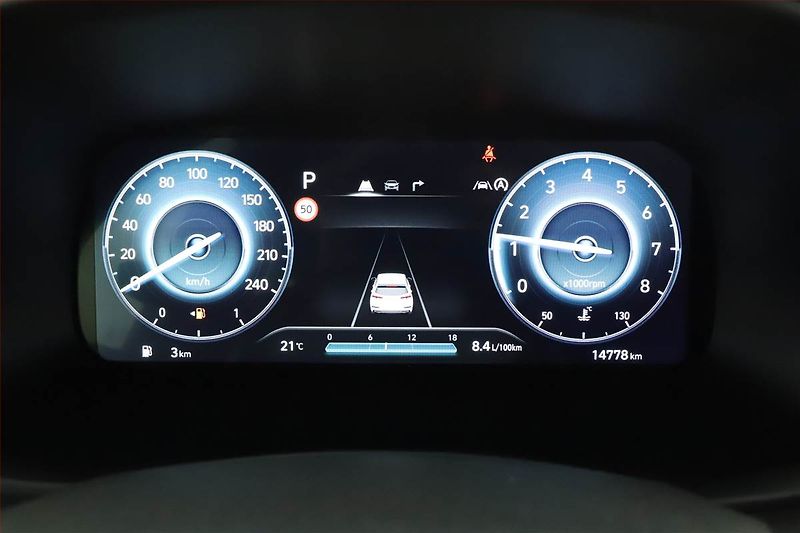 Hyundai i30 (2025) 1.0 T-GDI, N-LINE, AUTOMAT - fotka 9 z 16