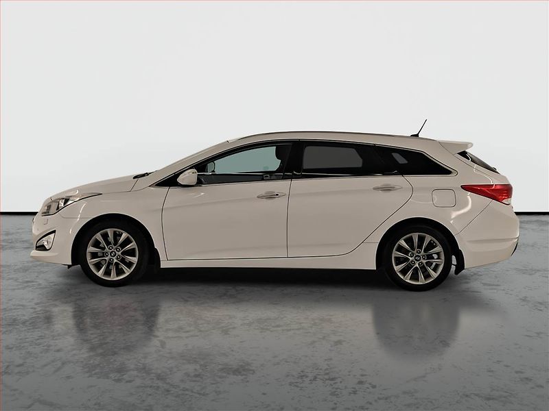 Hyundai i40 (2014) 1.7 CRDi, Serv.kniha, Xenony - fotka 3 z 19