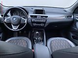 BMW X1 (2017) 1.5i sDrive 18i - náhled 8