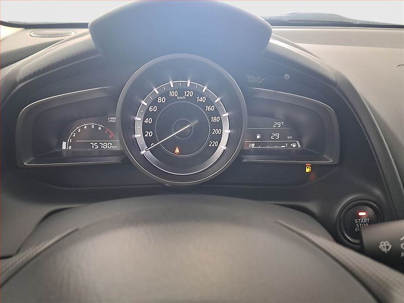 Mazda CX-3 (2016) 2.0 Skyactiv-G, Navi, Tempomat - fotka 11 z 15