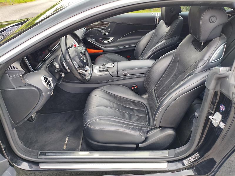 Mercedes-Benz Třídy S (2016) 400 4-Matic kupé - fotka 10 z 33
