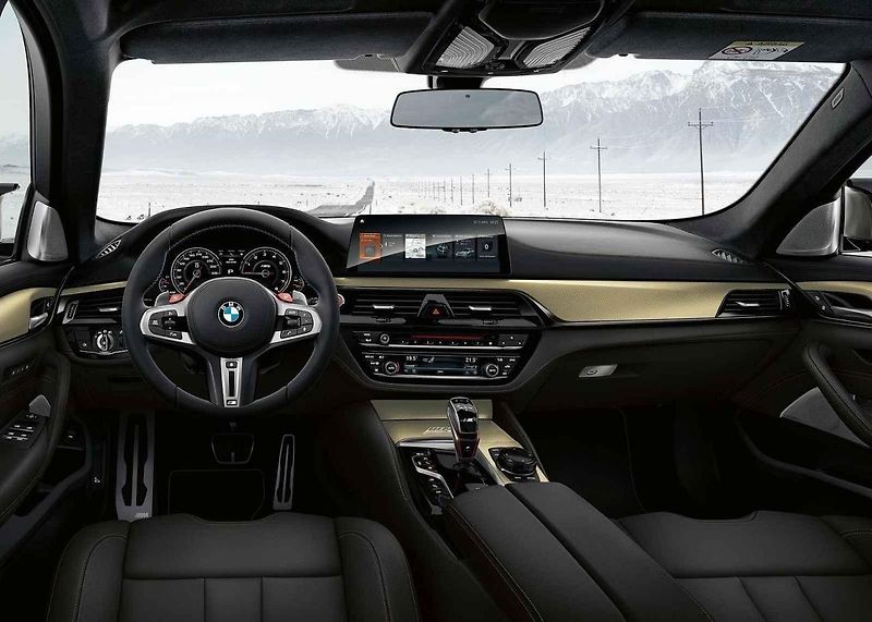 BMW M5 Edition 35