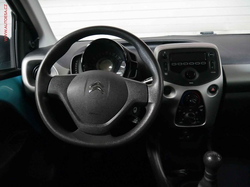 Citroën C1 (2017) 1.2i, 1.maj,ČR, Klima - fotka 11 z 16