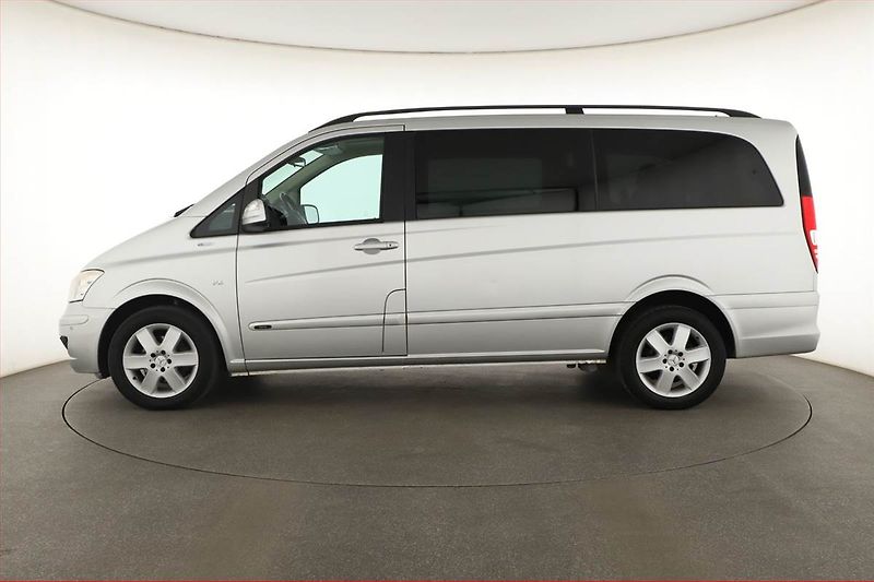 Mercedes-Benz Viano (2010) Trend 3.0 CDI, 1Maj - fotka 3 z 16
