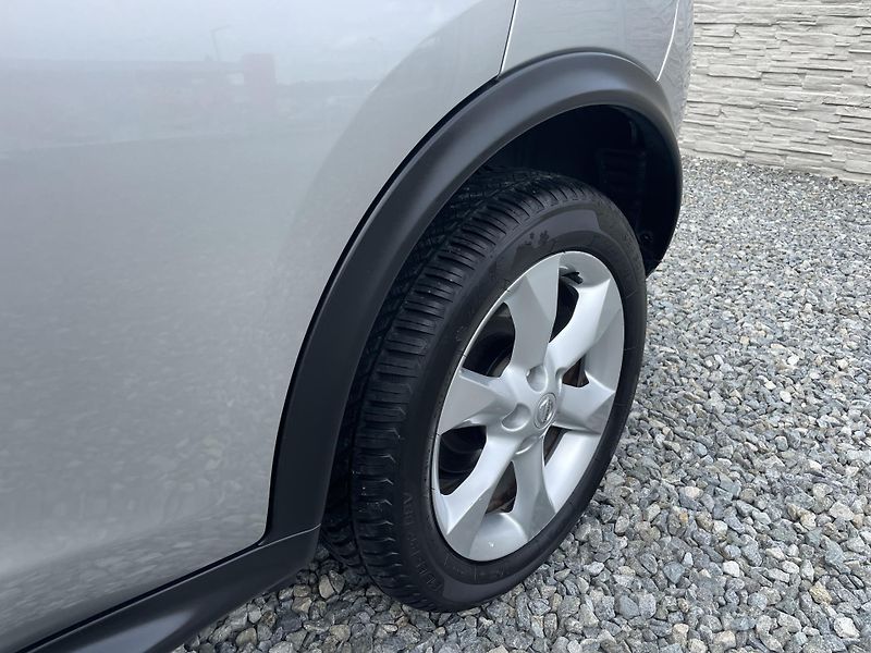 Nissan Juke 1.6i 115PS AUTOMAT 98000KM TOP - fotka 35 z 180