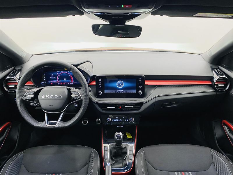 Škoda Fabia 1,0 TSI 85kW Monte Carlo - fotka 9 z 25